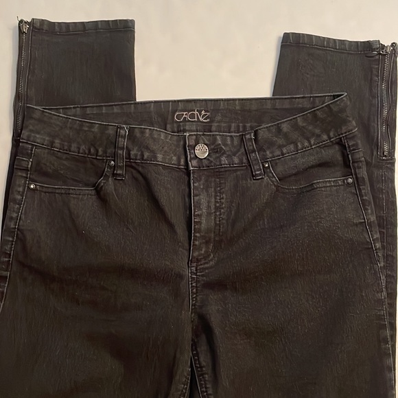 Cache black jeggings jeans, size 6. Zipped ankles, , rhinestones back pockets. - Picture 3 of 16
